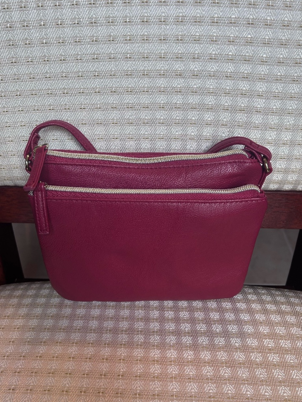 Apt. 9 Red Safe Keeper RFID-Blocking Wallet Crossbody Bag